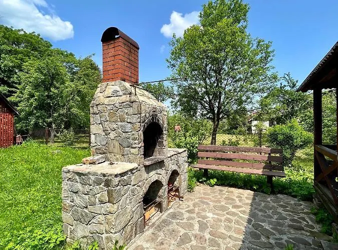 House Girska Rika Orman Evi Korchin
