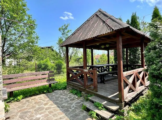 House Girska Rika Orman Evi Korchin
